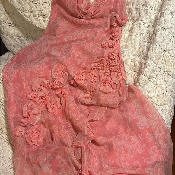 Pink & white organza paisley dress. Flower detail, bias cut. Fits Size 4-10 - Picture 6 of 6